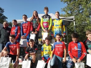 Hugo CHAUMONT au cyclocross de Buxerolles UCC Vivonne