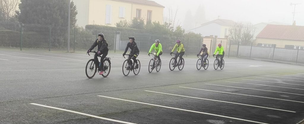 séance relais filles UCC Vivonne UCCV