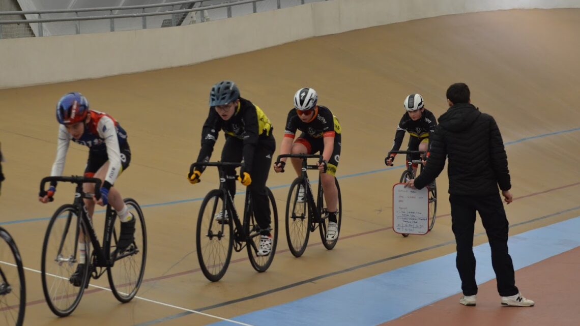 Stage vacances piste Bonnac-la-Côte UCC Vivonne UCCV
